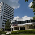Grifid Vistamar Hotell 4*