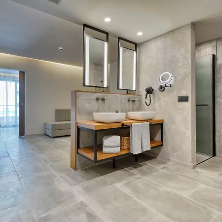 Grifid Vistamar Хотел