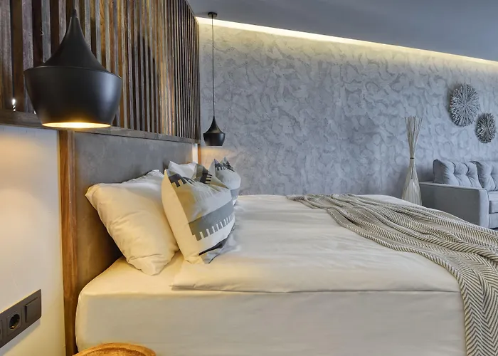 Grifid Vistamar Hotel 4*