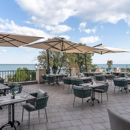 Grifid Vistamar Hotel 4*